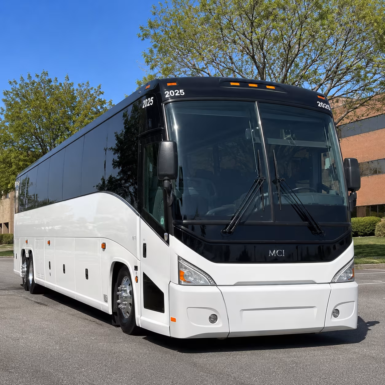 airport transfers to bradley tweed and every major regional airport
