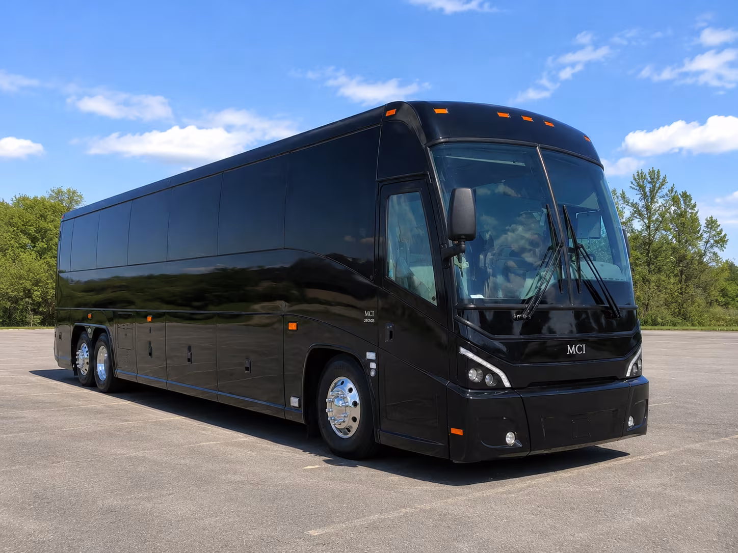 busrentalmeriden com is the go to for yale bowl bridgeport islanders and local sports bus rentals